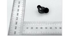 Os Beats Studio Buds aparecem nos testes do NCC. (Fonte: NCC via MacRumors)