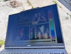 Ao ar livre, sob a luz do sol