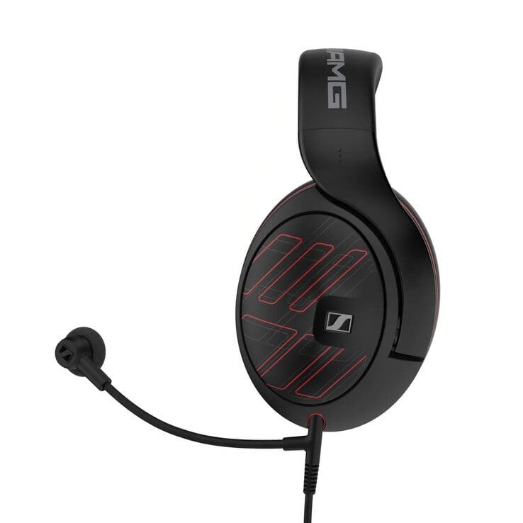 O Sennheiser HD 620S Mercedes-AMG Edition possui um microfone de braço HD 500 integrado. 
