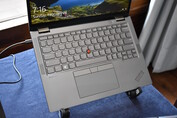 ThinkPad X13 Yoga G4 Storm Grey: teclado de 1,5 mm