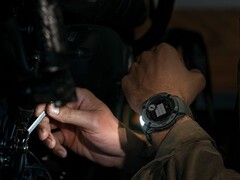 Os smartwatches Instinct 2X da Garmin (foto Solar) estão recebendo a versão beta 17.06. (Fonte da imagem: Garmin)