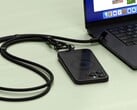 O cabo OntheGo USB-C Lanyard da Satechi (na foto) já está disponível. (Fonte da imagem: Satechi)