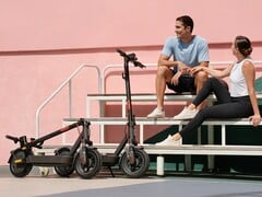 O Scooter Elétrico 5 Plus da Xiaomi (na foto) chegou à França e à Itália. (Fonte da imagem: Xiaomi)