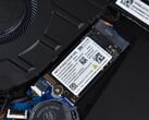 O SSD da YMTC no Lenovo ThinkBook 14 G9 IPL.