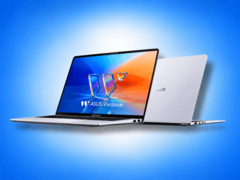O Asus Vivobook 14 apresenta uma tela com alta taxa de atualização e memória atualizada nesta nova configuração