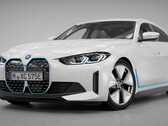 Um pequeno número de BMW i4 e iX EVs estão sendo chamados de volta para baterias defeituosas. (Fonte de imagem: BMW)