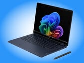 O novo OmniBook X Flip 14 pode ser configurado em Atmospheric Blue, independentemente da escolha do processador.