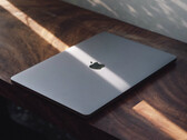 Apple poderia sacudir sua oferta de laptop retornando ao MacBook. (Fonte da imagem: Thai Nguyen)