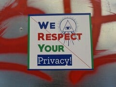 Uma imagem decorativa que diz &quot;respeitamos sua privacidade&quot; (Fonte da imagem: Marija Zaric via Unsplash)