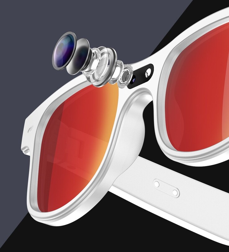 A câmera centralizada de 8MP. (Fonte da imagem: Rollme)