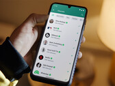 WhatsApp beta 2.24.24.5 tem problemas de tela verde e travamento na inicialização (Fonte da imagem: WhatsApp)