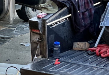 Imagens recentes da cama do Cybertruck revelam um caso prático e espaçoso. (Fonte da imagem: The Autopian)