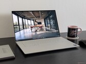 Análise do laptop Dell 16 Premium: Mais rápido e mais eficiente que o XPS 16