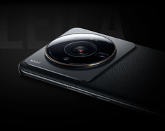 Espera-se que a Xiaomi utilize o MWC 2023 para lançar um Xiaomi 12S Ultra sucessor, Xiaomi 12S Ultra fotografado. (Fonte da imagem: Xiaomi)