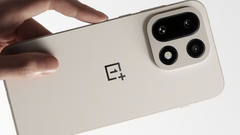 O próximo smartphone carro-chefe, o OnePlus 15. (Fonte da imagem: OnePlus, editado)
