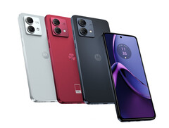 O Moto G84 5G contará com duas opções de traseira em couro vegano. (Fonte da imagem: @evleaks - editado)