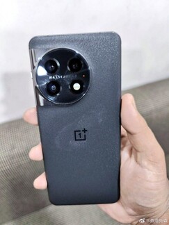 Imagem ao vivo OnePlus 11 - Voltar. (Fonte da imagem: Weibo)