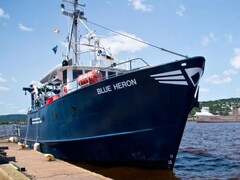 Uma fotografia mostrando o barco Blue Heron. (Fonte da imagem: Universidade de Minnesota Duluth)
