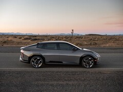 O sedã Kia EV4 2026 será lançado nos EUA no próximo ano. (Fonte da imagem: Kia)