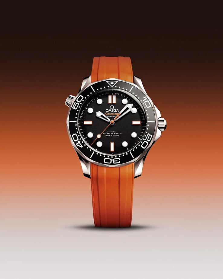 O Omega Seamaster Diver 300M com pulseira de borracha laranja. (Fonte da imagem: Omega)