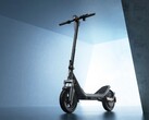 O Electric Scooter 6 da Xiaomi (foto) tem algumas vantagens sobre o Electric Scooter 5. (Fonte da imagem: Xiaomi)