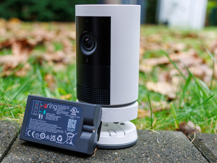 A bateria de íons de lítio tem capacidade de 20,88 Wh.