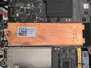 Tampa da SSD com almofada térmica