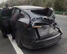 Um Tesla Model Y 2025 prova sua robustez em um acidente na China (Fonte da imagem: Aron Li n X)