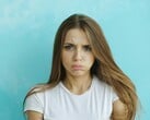 Uma pessoa expressando descontentamento após um resultado negativo (Fonte da imagem: Vitaly Gariev/Unsplash)