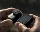 O DJI Osmo Nano e seu módulo de tela magnética. (Fonte da imagem: via Jasper Ellens)