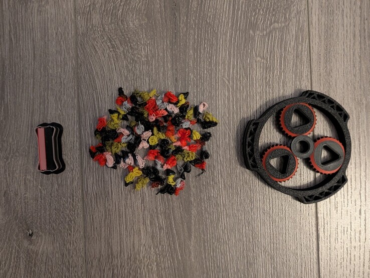 Torre de purga, resíduos de purga e fidget spinner de engrenagem.