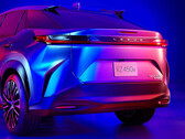 O primeiro Lexus RZ 450e elétrico com lançamento previsto para 2022