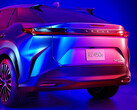 O primeiro Lexus RZ 450e elétrico com lançamento previsto para 2022