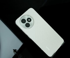 Não se sabe se os telefones Xiaomi 15T adotarão o design do Redmi K80 Extreme Edition. (Fonte da imagem: Digital Chat Station)