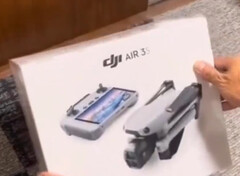 A DJI venderá o Air 3S com vários acessórios em um Fly More Combo. (Fonte da imagem: via @Quadro_News)