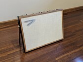 O ET PRO Model Twenty Two é o primeiro gabinete de guitarra com alto-falante ativo e painel plano do mundo. (Fonte: ET PRO)