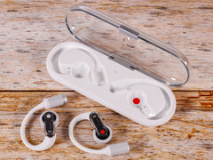 Os fones de ouvido Nothing Ear (Open) estão disponíveis atualmente na cor branca.