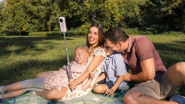 A câmera de ação Insta360 X4 Air pode capturar vídeos em até 8K 30 fps (Fonte da imagem: Insta360)