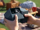O PlayCube da TCL apresenta um gabinete compacto em forma de cubo. (Fonte da imagem: TCL)