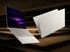 O Yoga Slim 7i Aura Edition (14IPH11) agora vem com duas opções mais baratas de processador Intel Panther Lake.