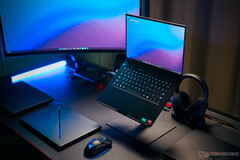 Razer Blade 14 2025 (fonte da imagem: Notebookcheck)