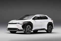 O Toyota bZ4X estará disponível no final deste ano, com uma oferta especial para clientes nos EUA. (Fonte de imagem: Toyota)