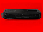 A série Radeon RX 9070 poderá em breve ser acompanhada por opções mais baratas no arsenal da AMD. (Fonte da imagem: AMD) 