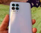 A Motorola Edge S terá um monte de câmeras, com base nestas fotos vazadas. (Fonte da imagem: Weibo)