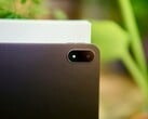 O OnePlus Pad 4 e muitos outros tablets de tela grande não oferecem a qualidade de áudio de que são capazes.