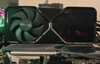 Nvidia GeForce RTX 4070 Super Founders Edition instalado no banco de testes