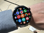 A Huawei lançou a primeira atualização de software para a série Watch 4. (Fonte da imagem: NotebookCheck)