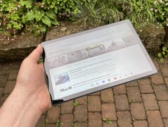 Uso externo (brilho total da tela)