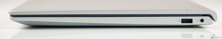 À direita: USB 2.0 Tipo A, conector de áudio combinado de 3,5 mm