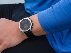 A Garmin lançou a versão beta 21.11 para o Fenix 7 e smartwatches relacionados. (Fonte da imagem: Garmin)